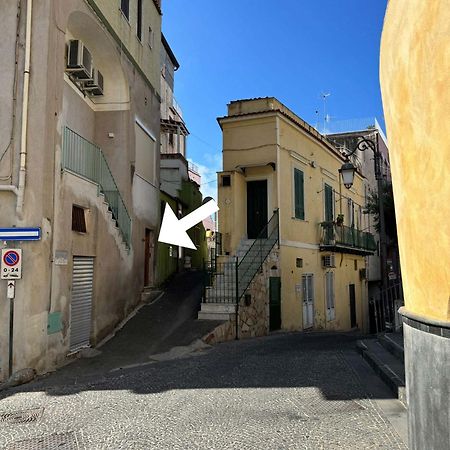 Otium Luxury Studio Apartment モンテ・ディ・プローチダ エクステリア 写真